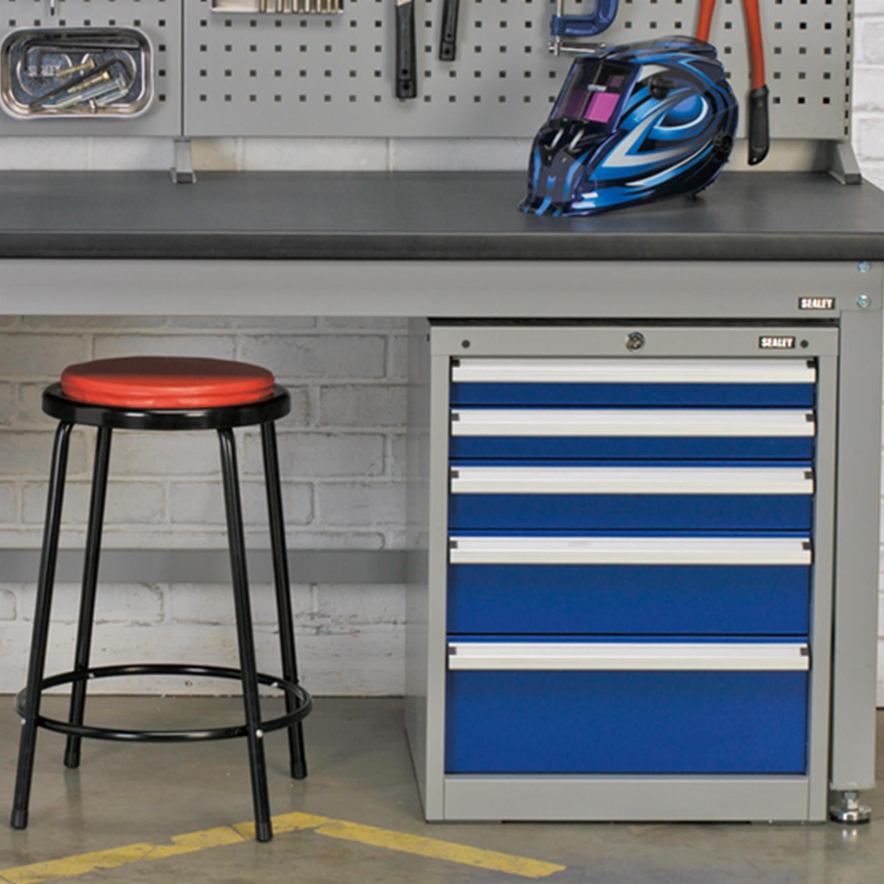 Sealey Cabinet Industrial 5 Drawer with a safety locking catch