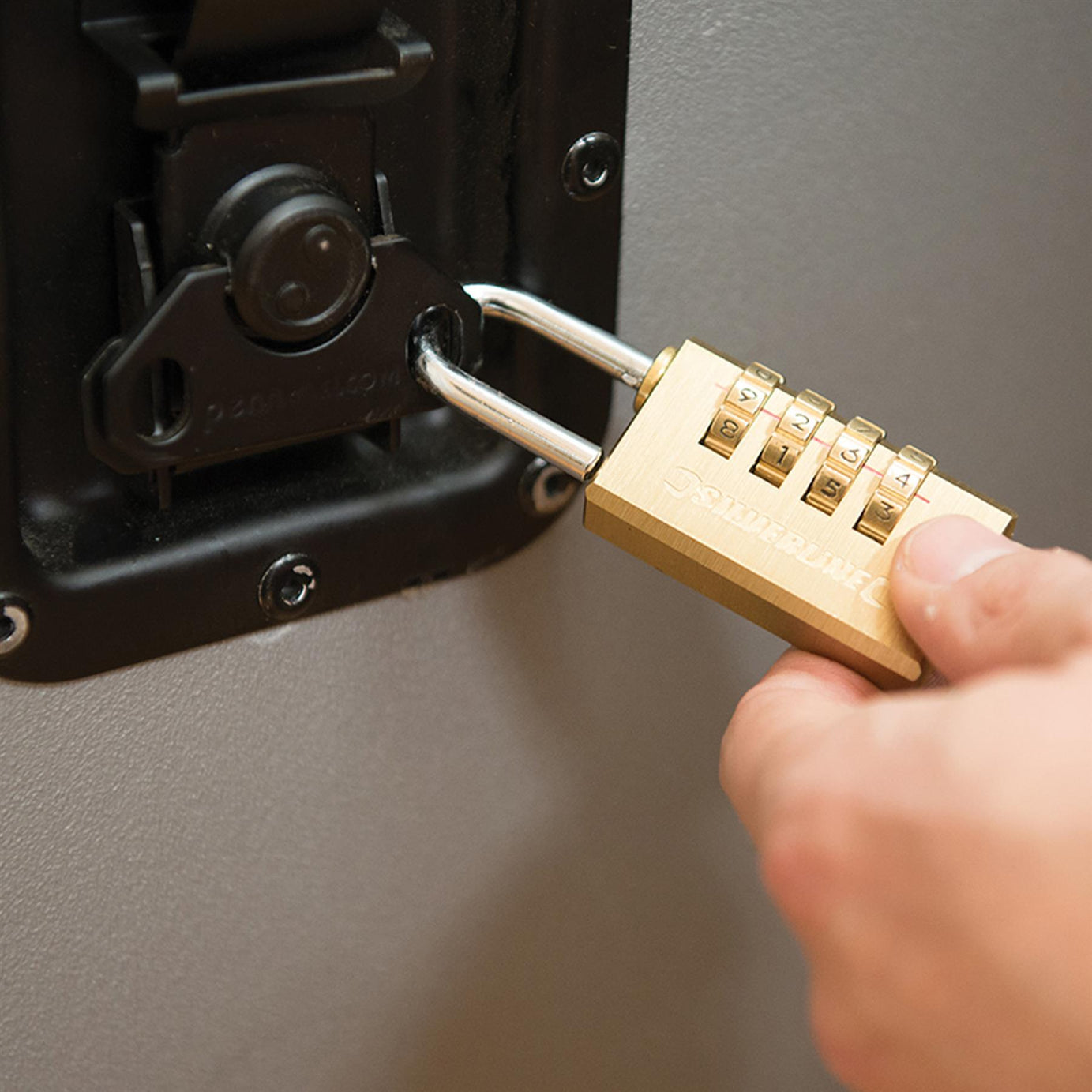 4-Digit Combination Padlock Brass W X H X Th: 29 X 49 X 12mm Solid Brass
