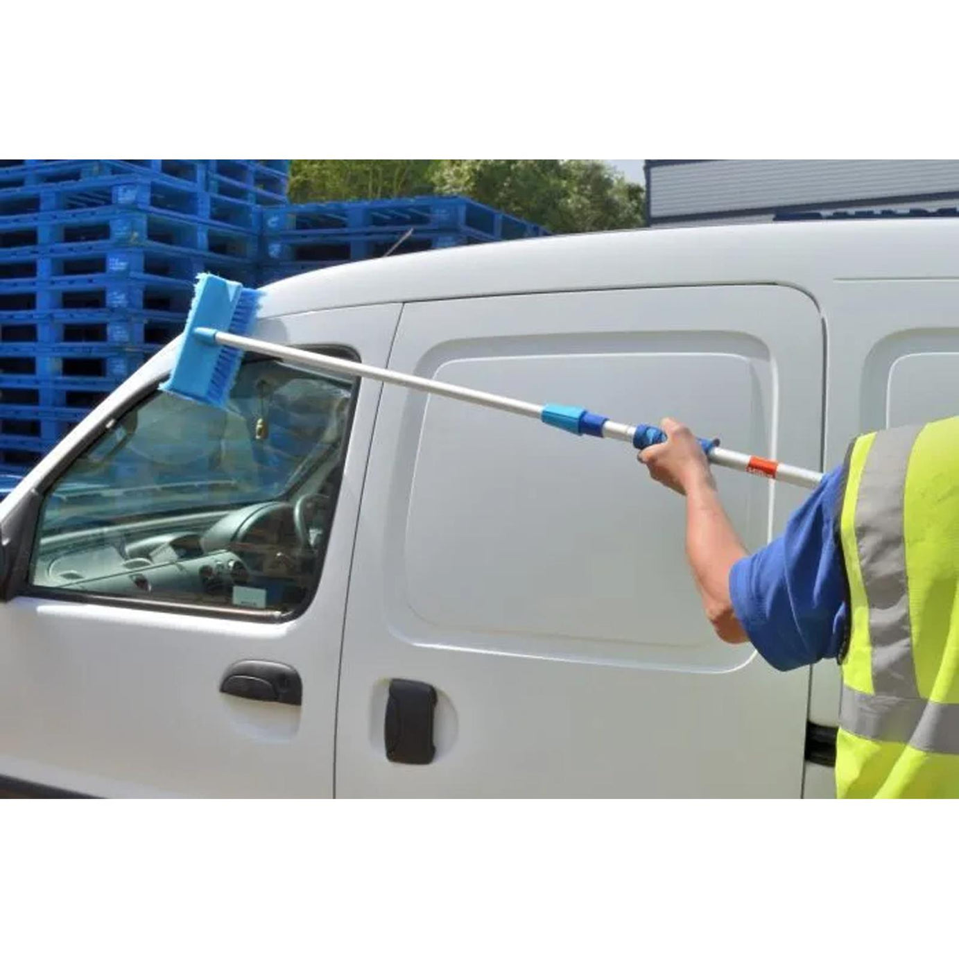 2m Extendable Water-Fed