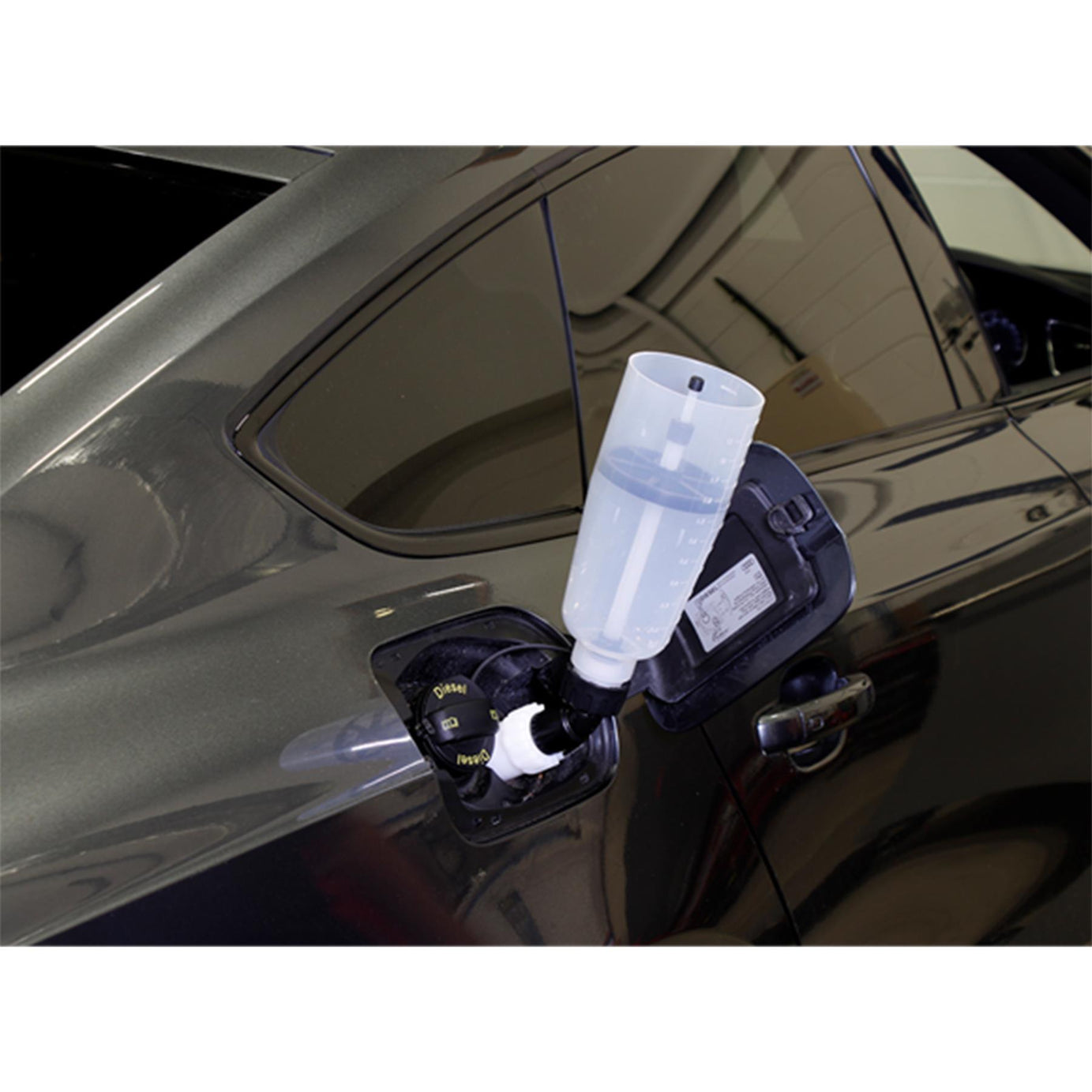 Sealey Angled Filling Funnel Capacity Of 1.1l Automotive Diesel AdBlue®