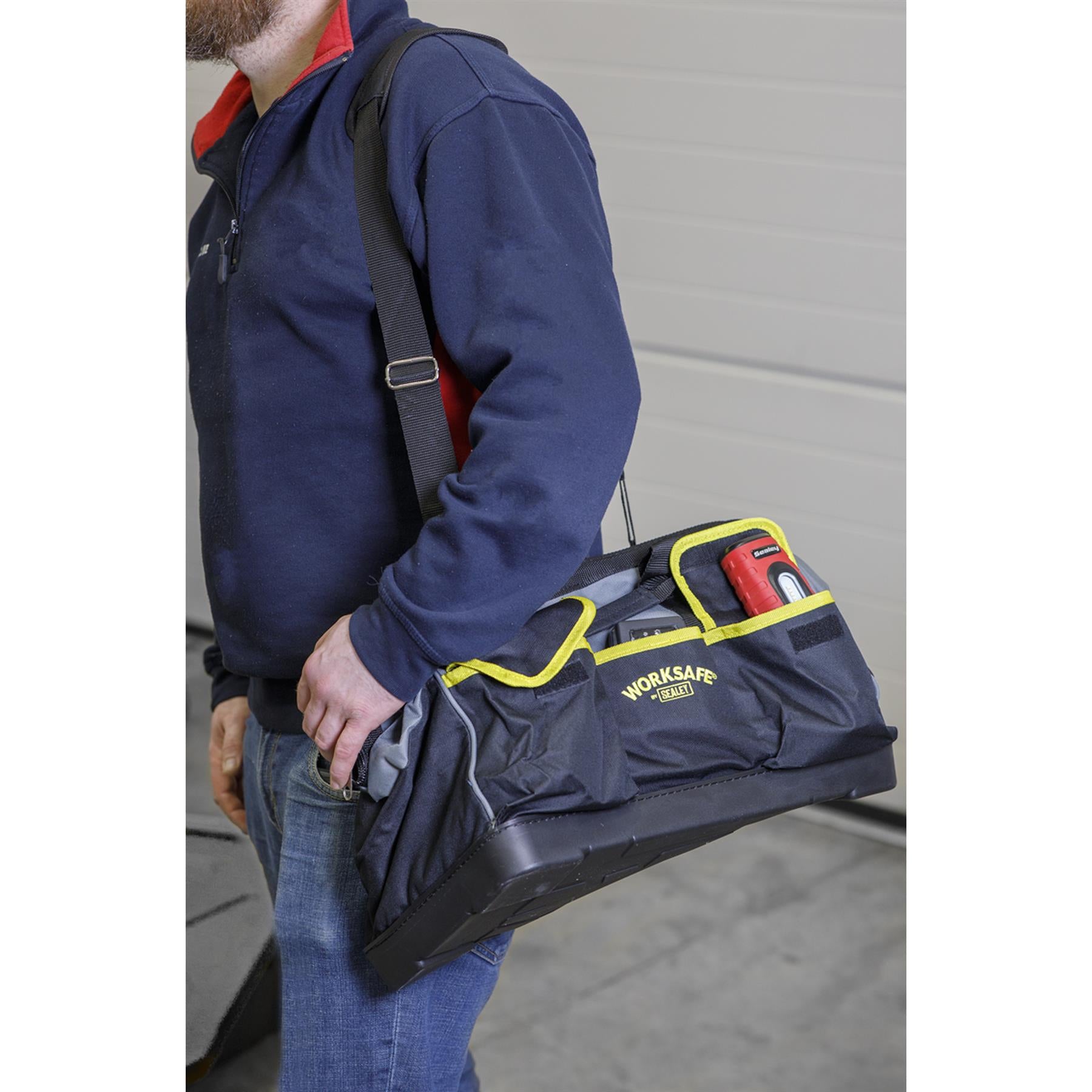 Worksafe Toolbag 440mm. A Hard-Wearing Plastic Base. Sealey