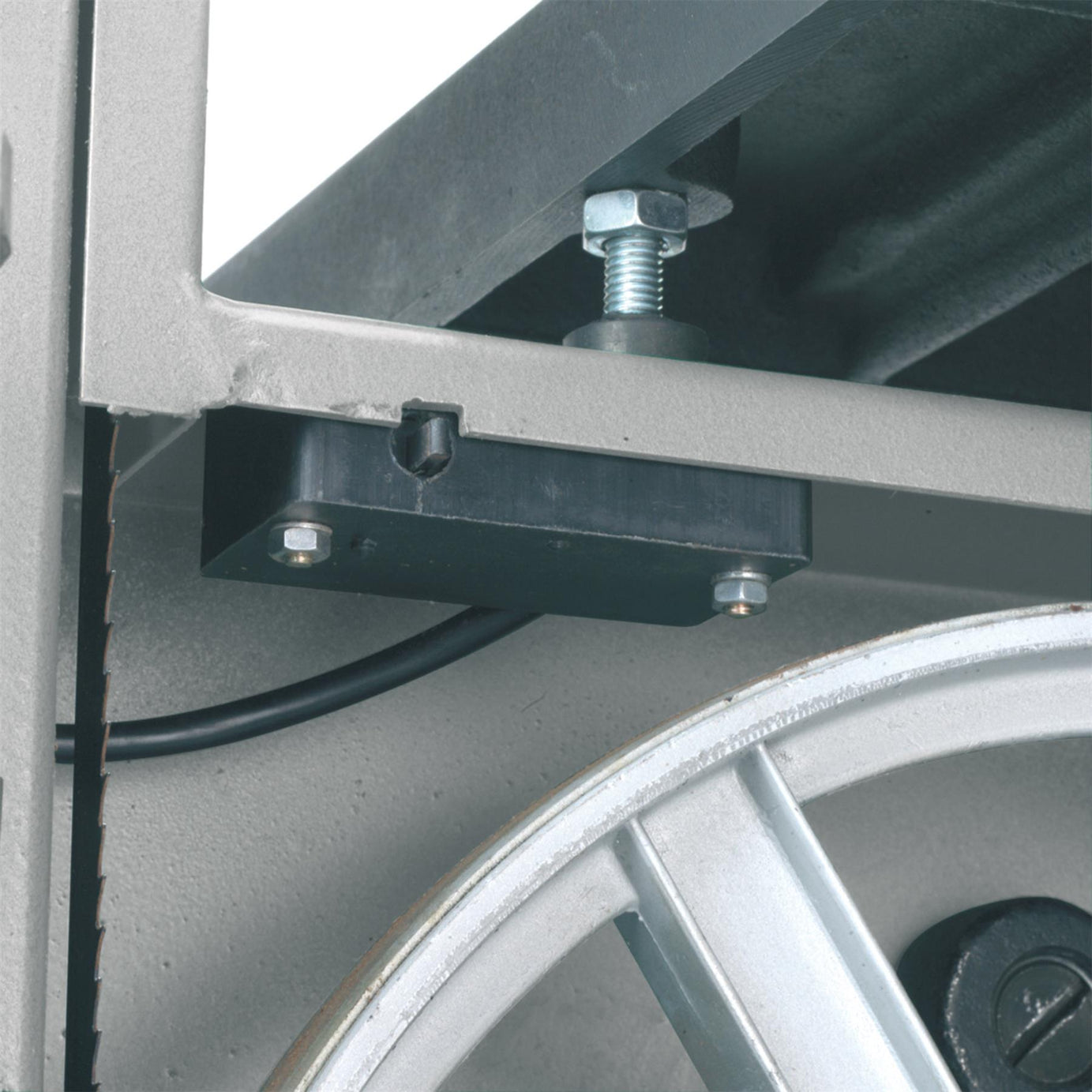 Sealey Professional Bandsaw 335mm  For Cutting wood and plastics