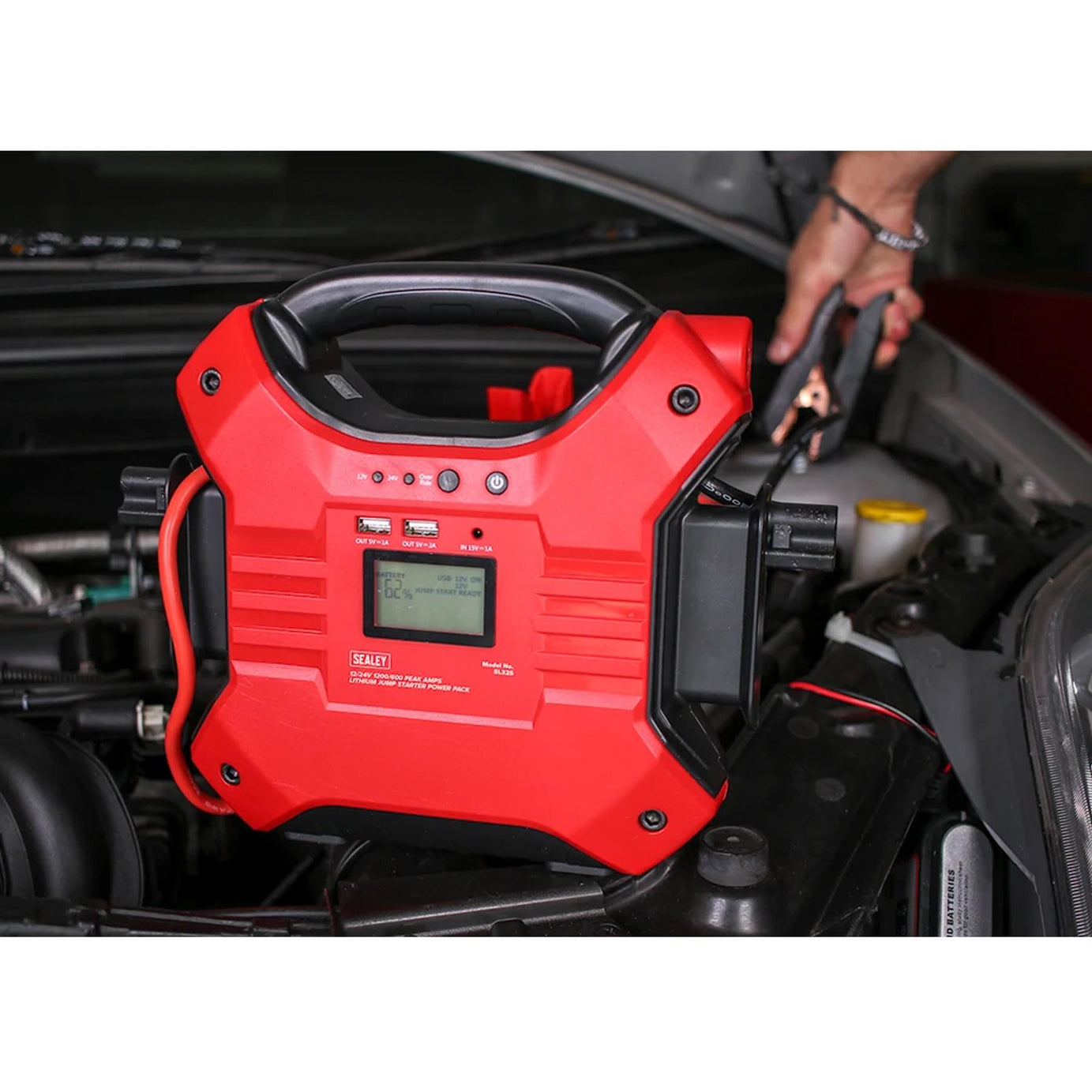 Sealey Jump Starter Power Pack Lithium-ion Phosphate (LiFePo4) 12/24V 1200/600 Peak Amps
