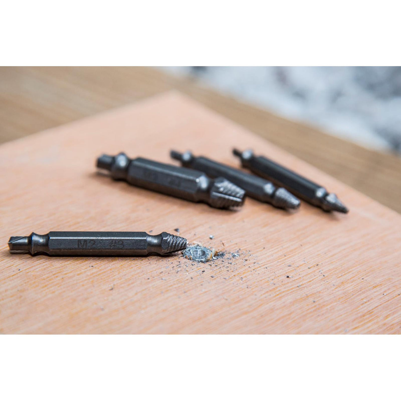 BlueSpot 4 Pce Screw Extractor Removing Damaged Screws Bolts 3-12mm M2 Steel New