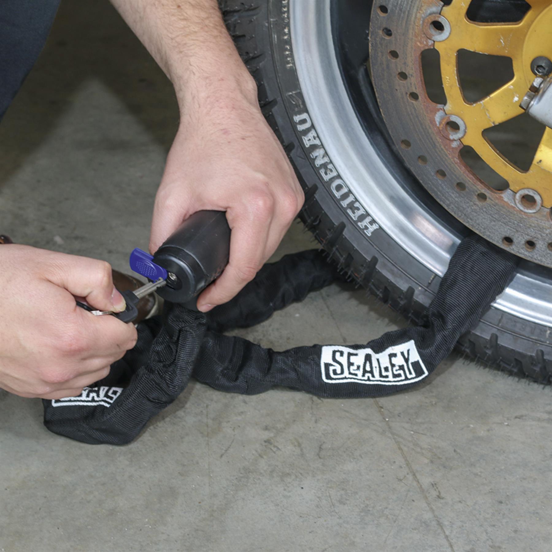 Sealey Motorcycle Motorbike Chain Lock Heavy Duty Steel 10mm x 1.5m