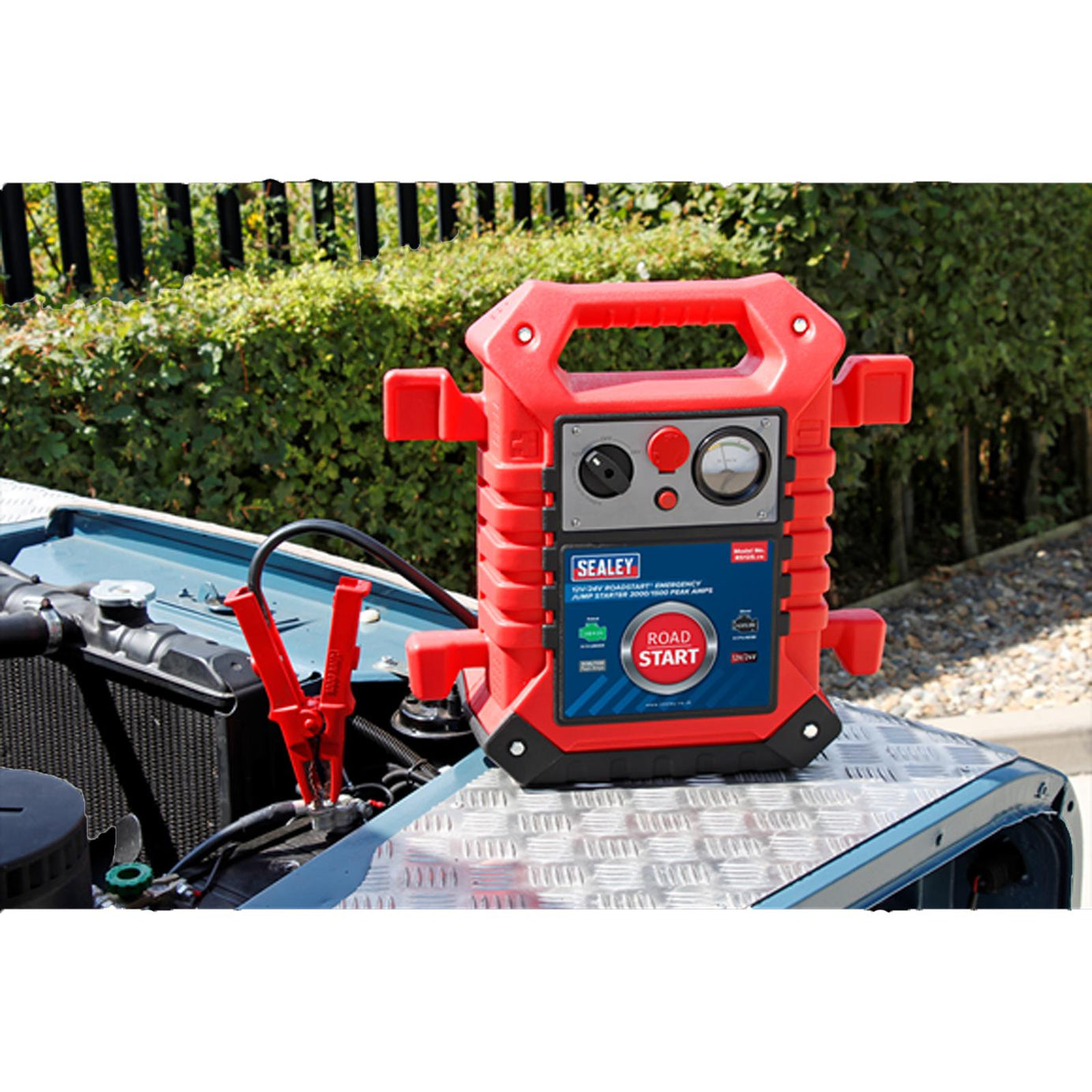Sealey RS125 RoadStart Emergency Jump Starter 12/24V 3000/1500 Peak Amps