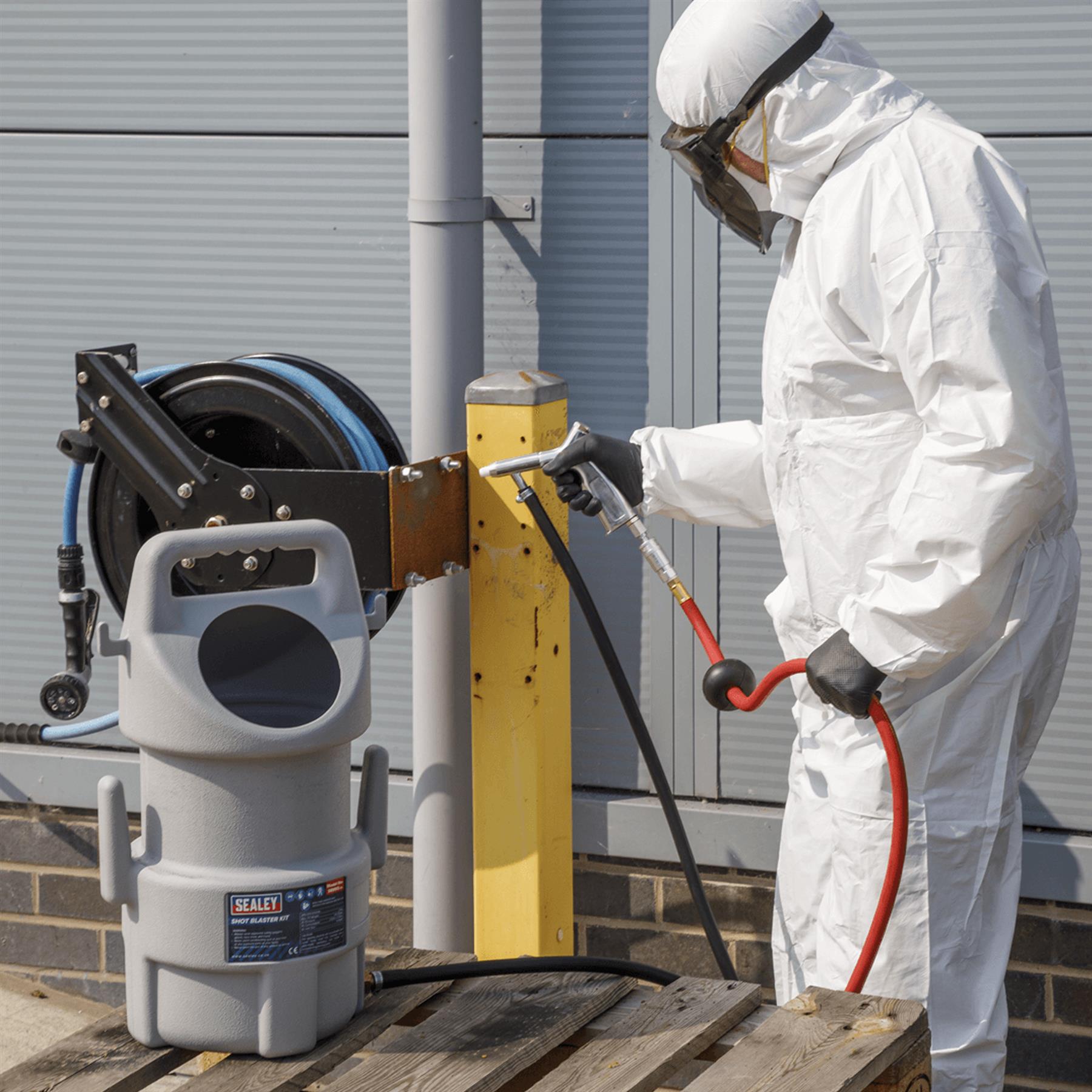Sealey Shot Blasting Kit 22kg Capacity