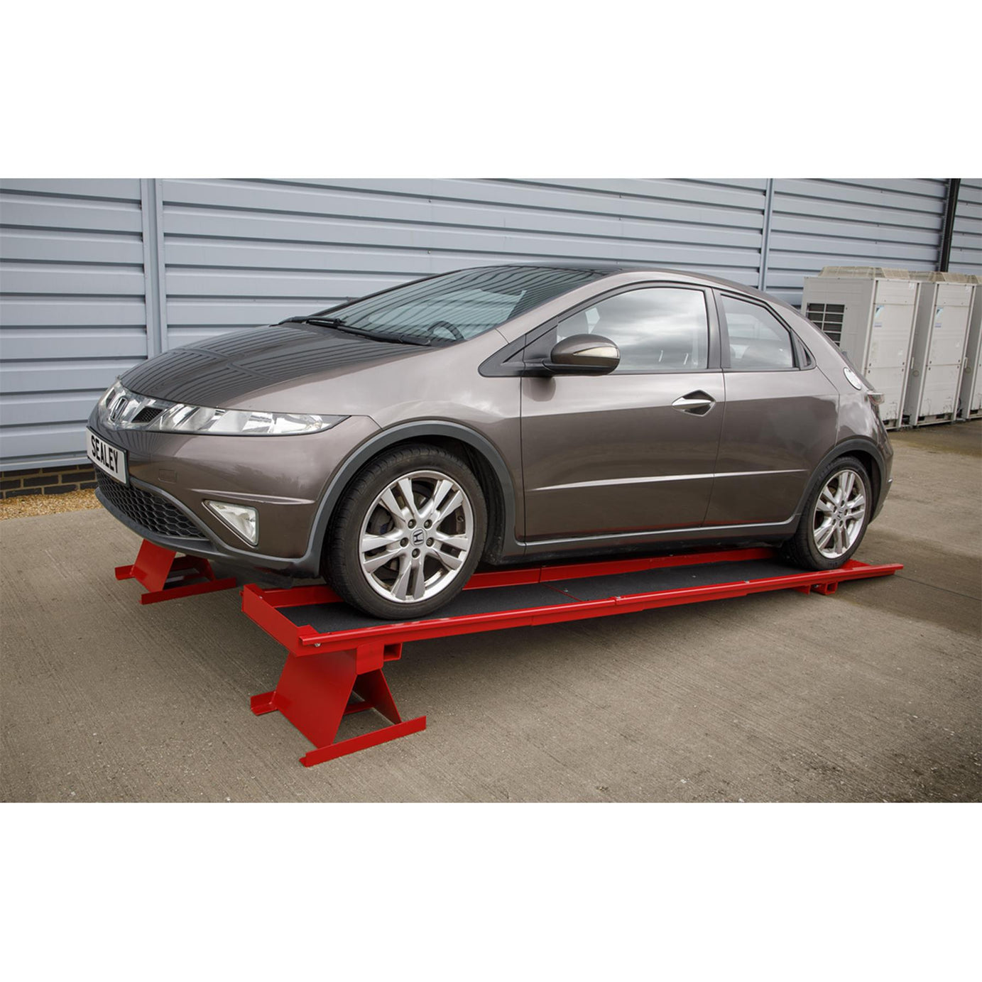Sealey Car Lift/Ramp 3tonne maximum single axle weight of 1800kg