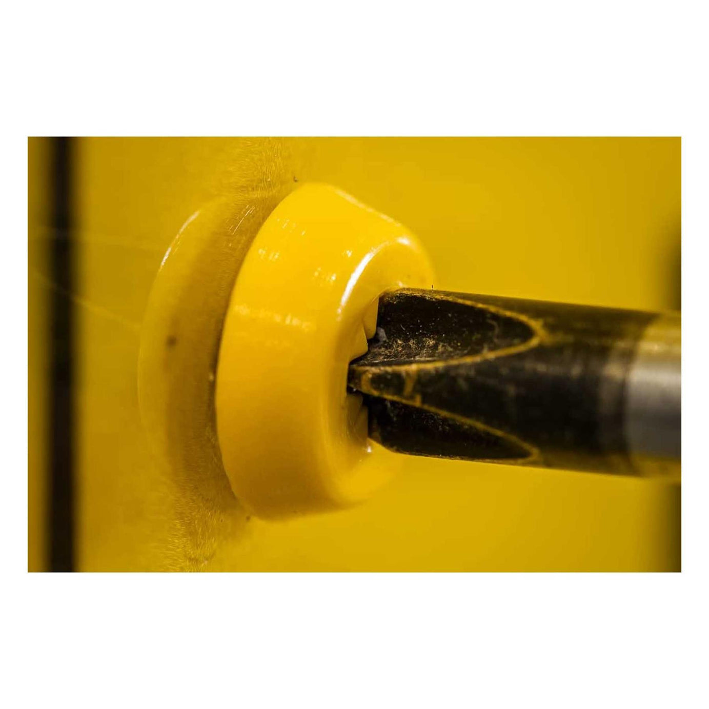 Sealey Numberplate Screw Assortment 195pc 4.8mm x 18mm - Plastic Enclosed Head