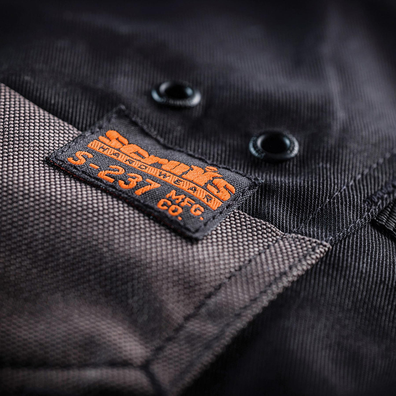 Trade Short Black Size 28" W Ykk Zipped Fly. 65% Polyester, 35% Cotton, 250gsm.