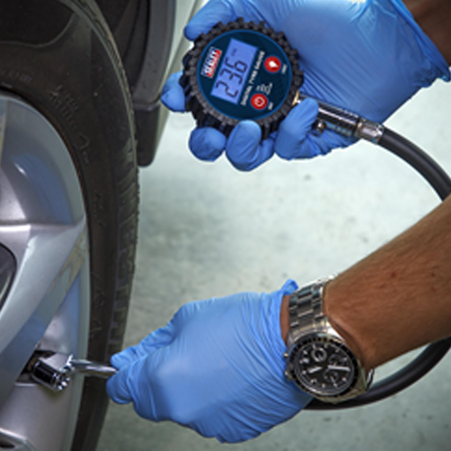 Sealey Digital Tyre Pressure Gauge with Twin Push-On Connector