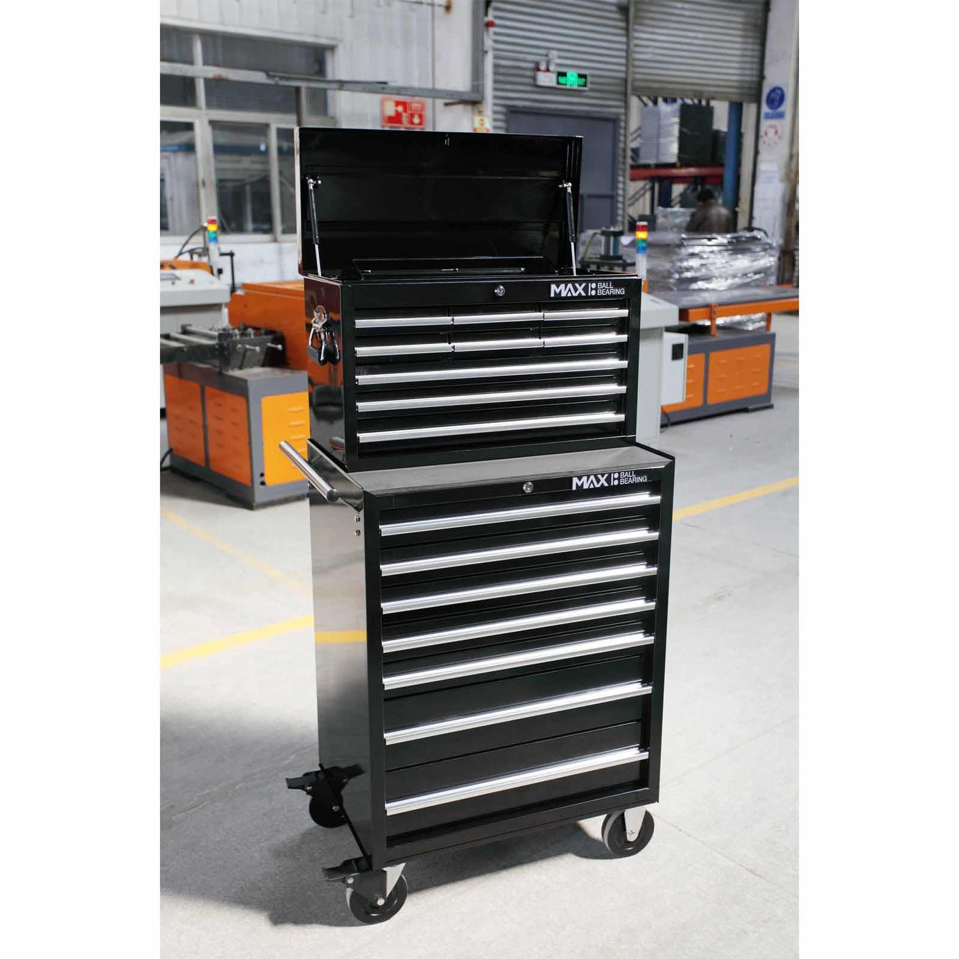 685mm width, 465mm depth, 1375mm height