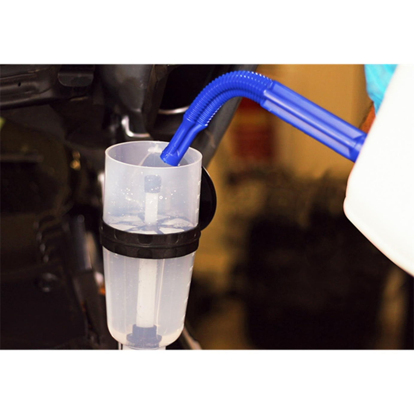 Sealey Straight Filling Funnel Capacity Of 1.1l Automotive Diesel AdBlue®