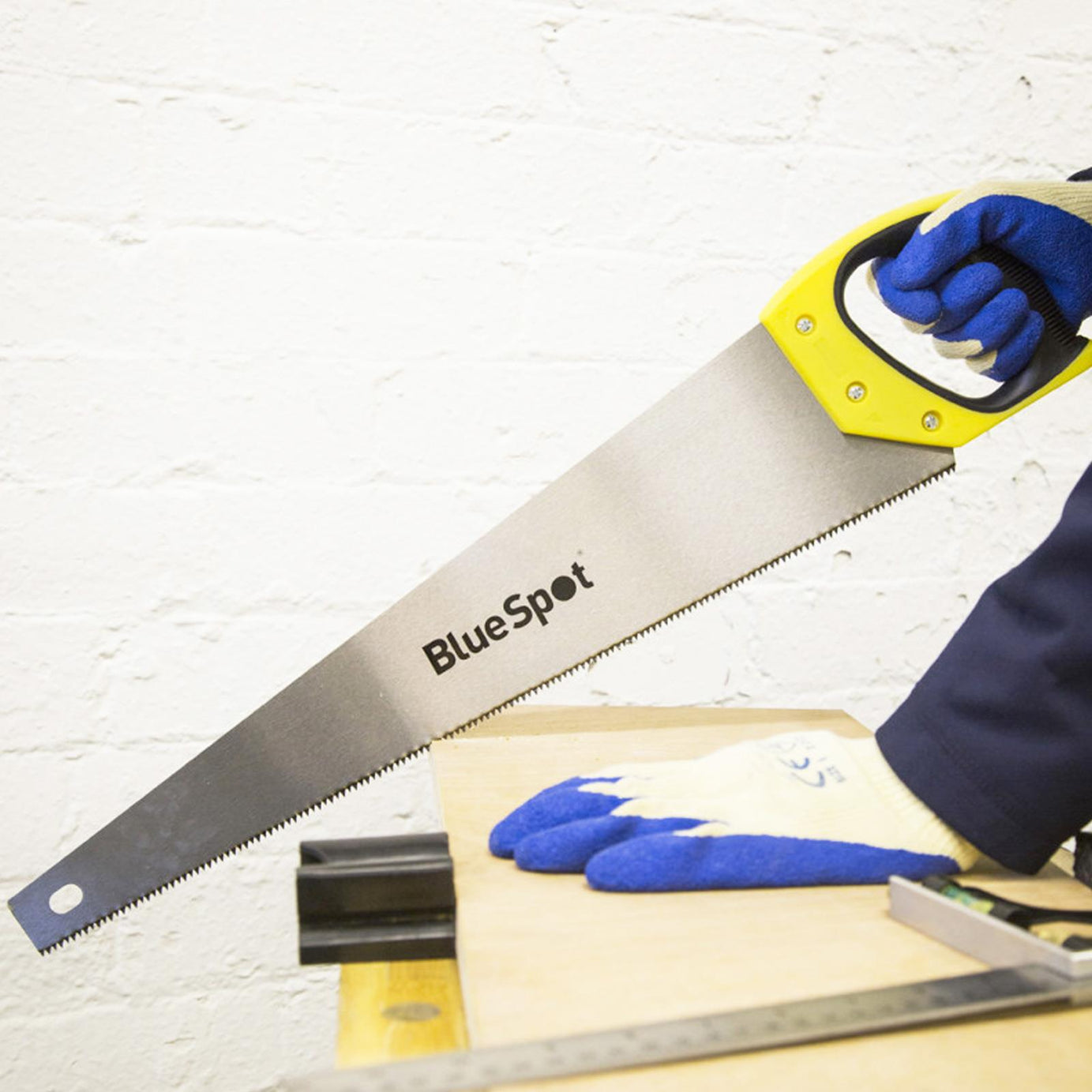 Bluespot Handsaw 22" 7tpi 550mm Saw For Faster Cuts High Quality Guaranteed