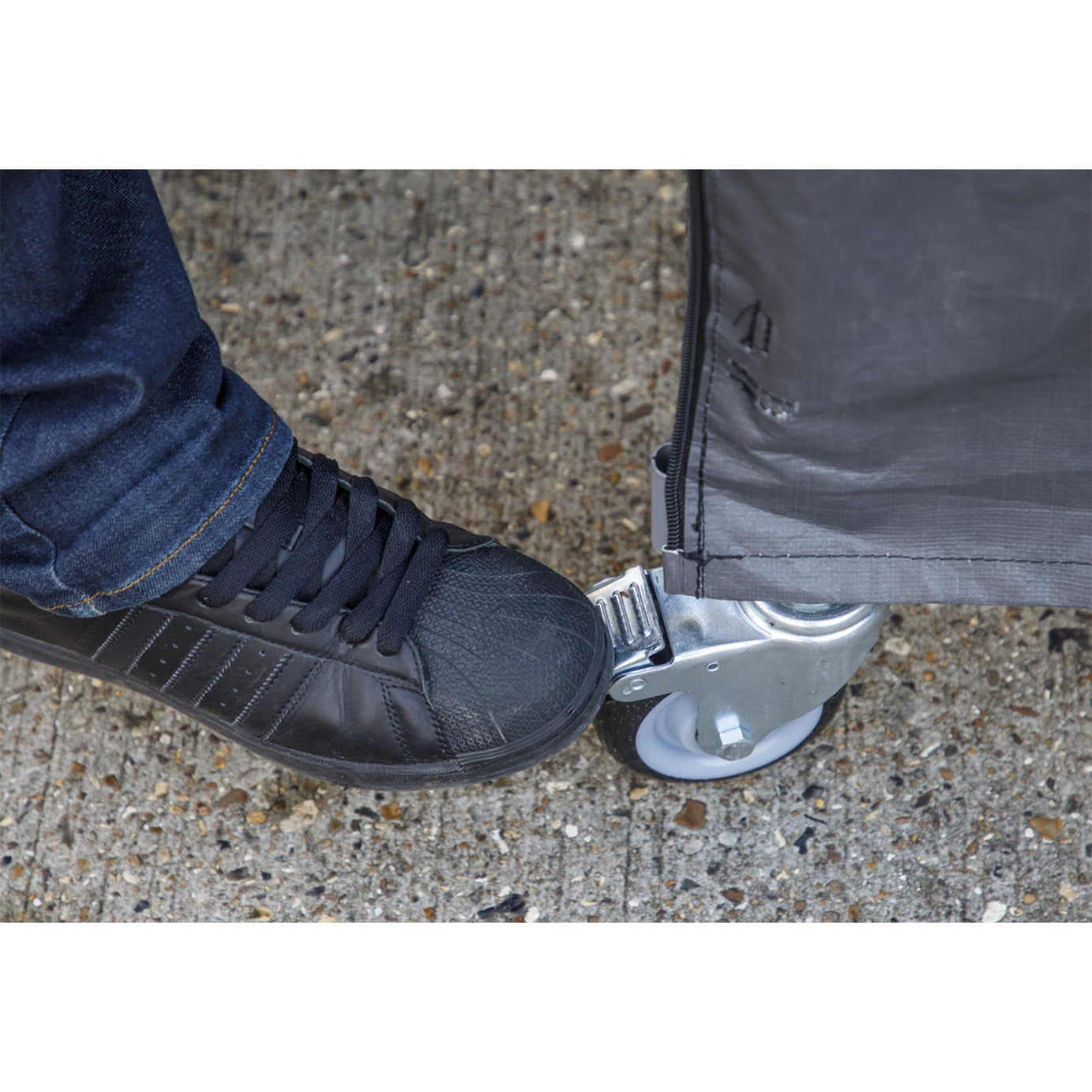 Sealey Foldable Steel Garage Extension 2.5 x 4.5 x 2.5m