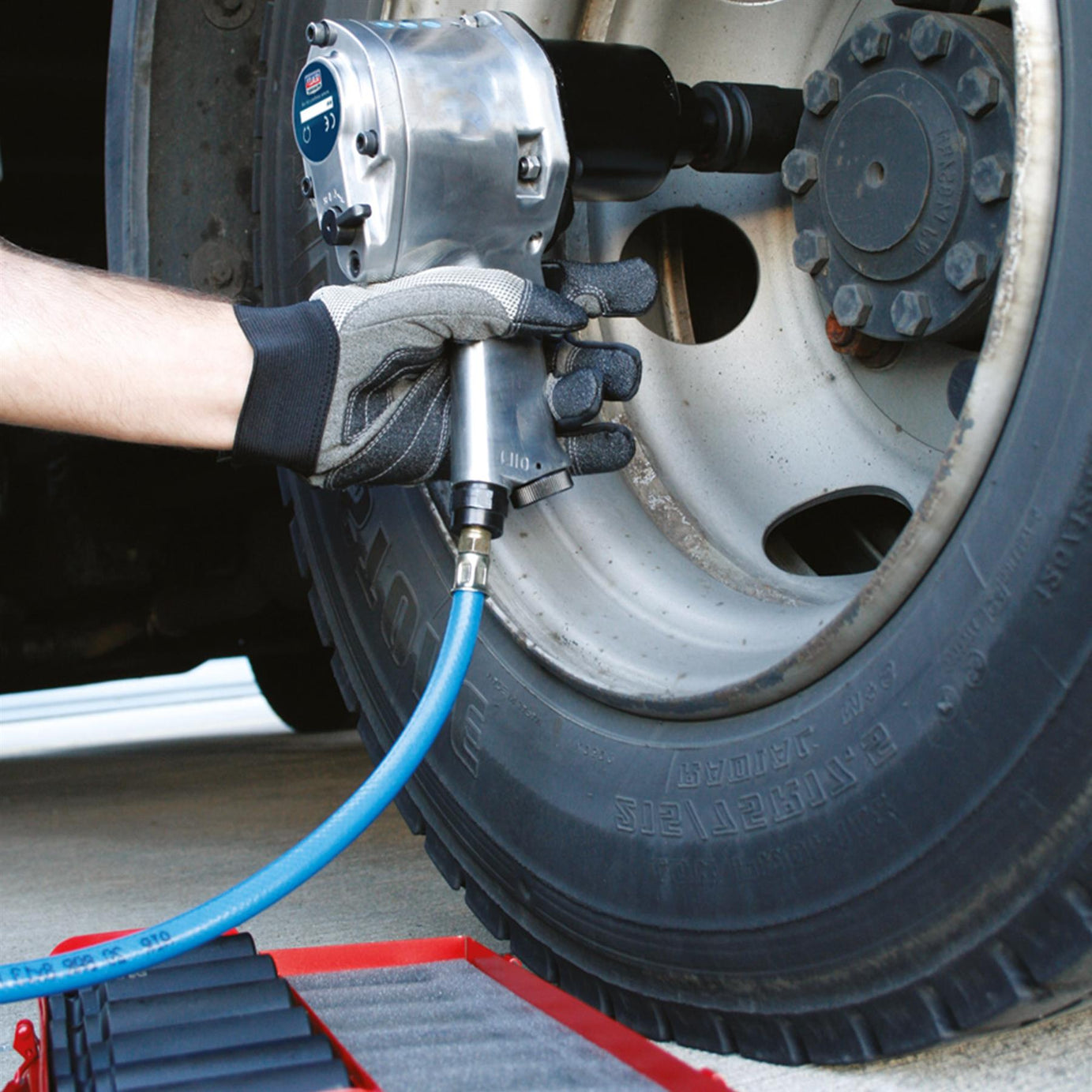 Sealey Air Impact Wrench 3/4"Sq Drive Super-Duty Heavy Twin Hammer