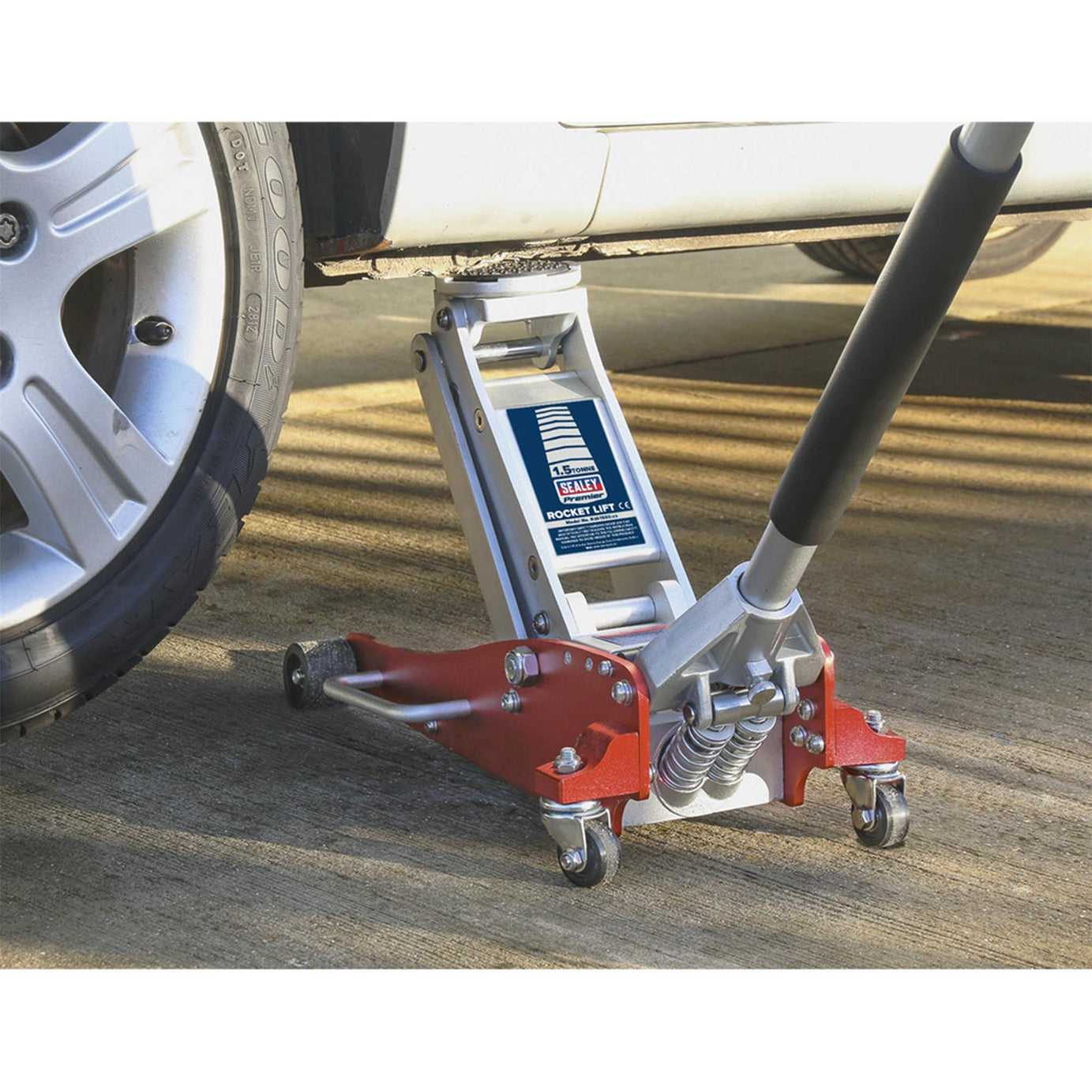 Sealey Trolley Jack 1.5tonne Low Entry Aluminium Rocket Lift