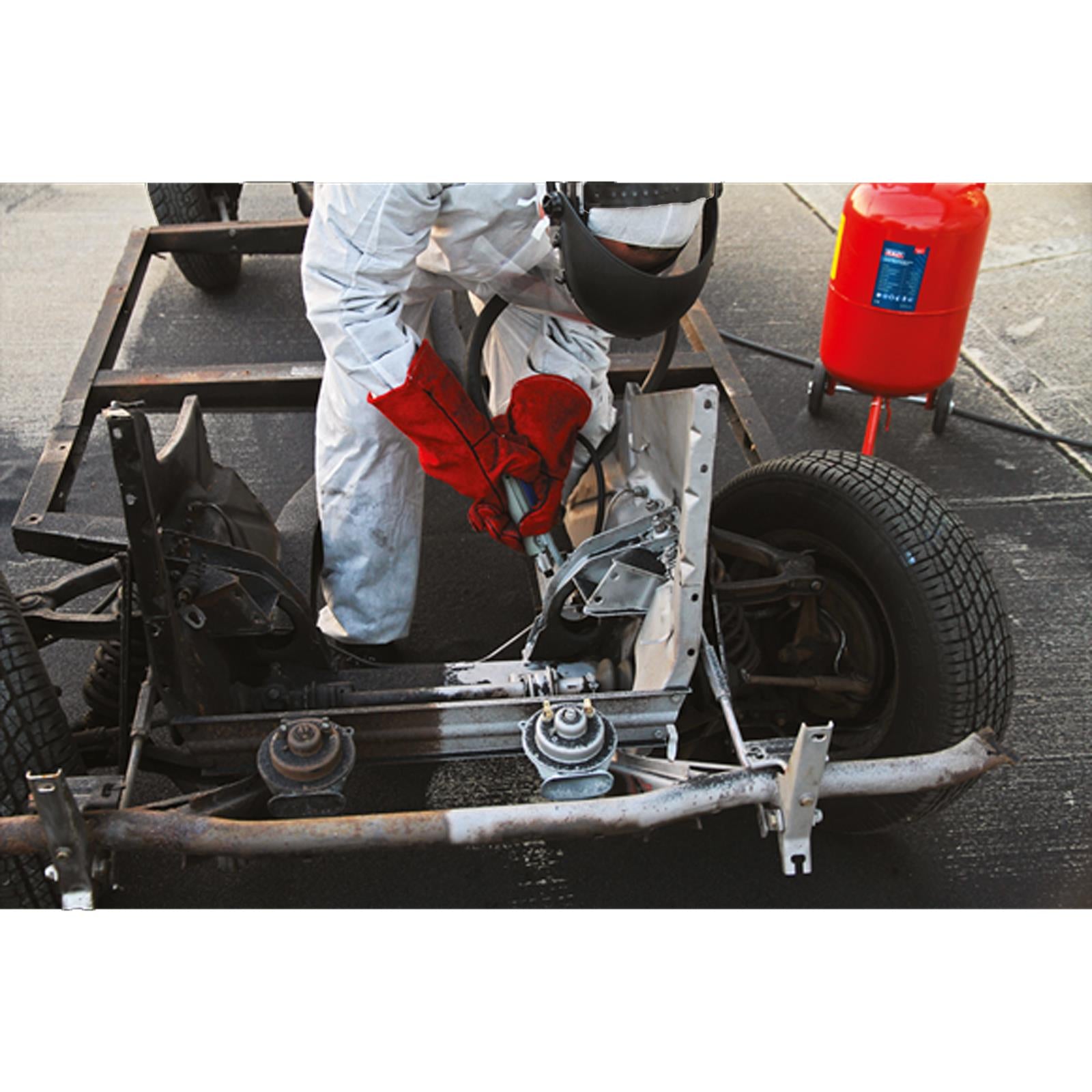 Sealey SB997 Shot Grit Sand Blaster Blasting With Gun Water Trap & Wheels 37L