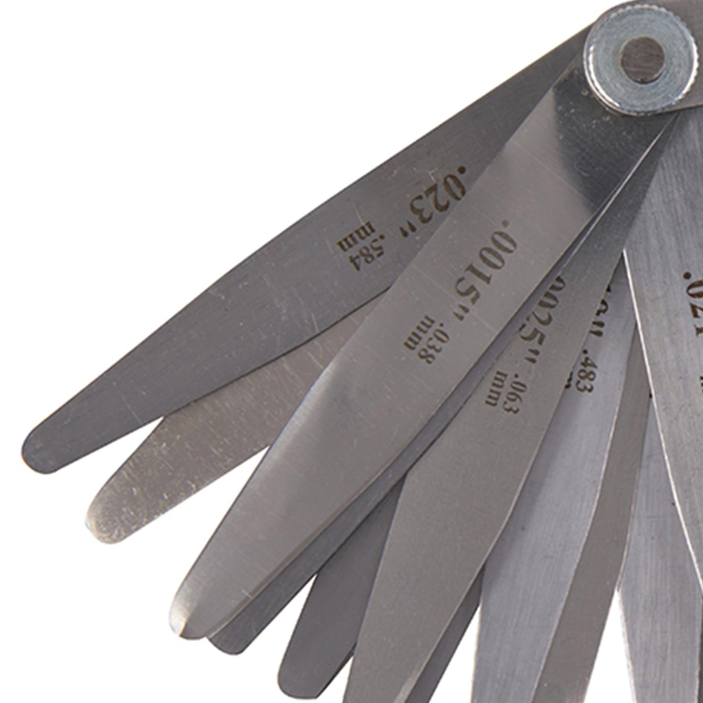 Feeler Gauge 26 Leaves (0.051 - 0.635mm) Hardened And Polished Carbon Steel