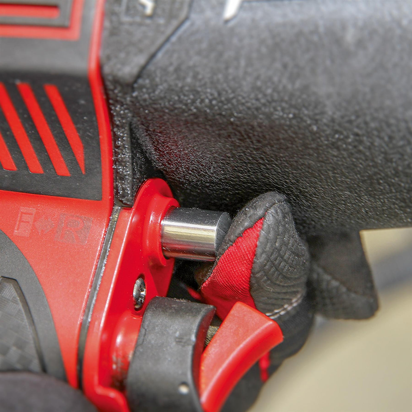 Sealey Composite Air Impact Wrench 1/2"Sq Drive Twin Hammer