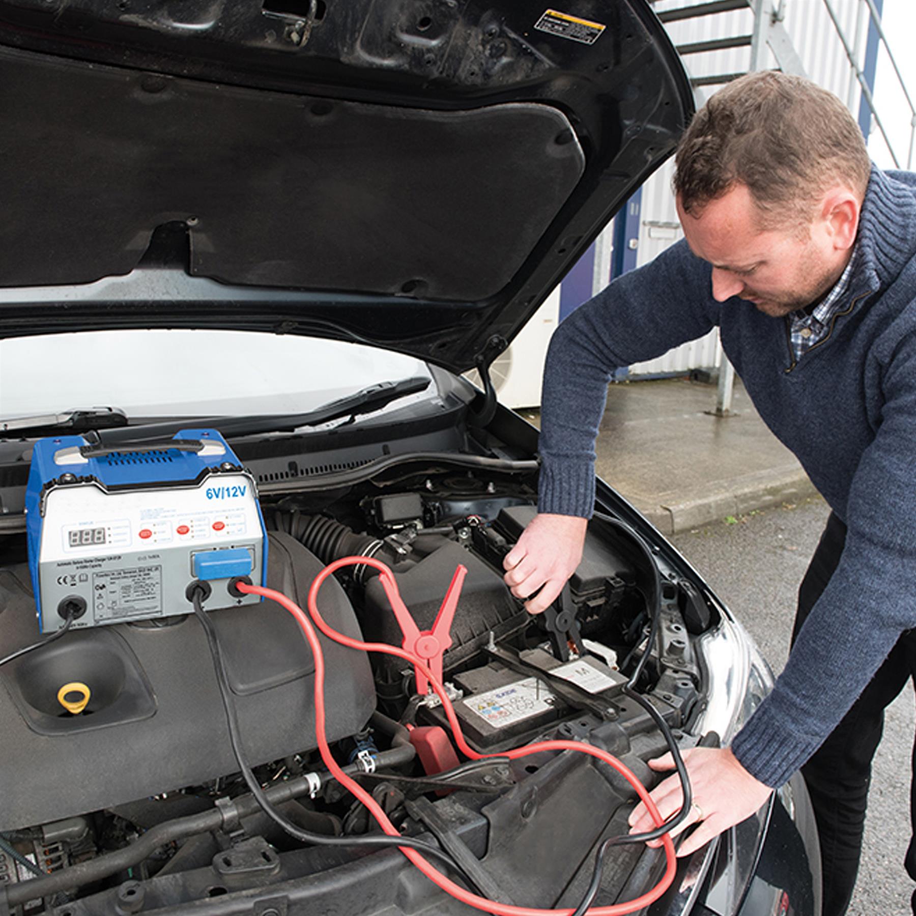 Automatic Battery Starter Charger 12A 6/12V 8-180Ah Capacity 3-Stage Starter