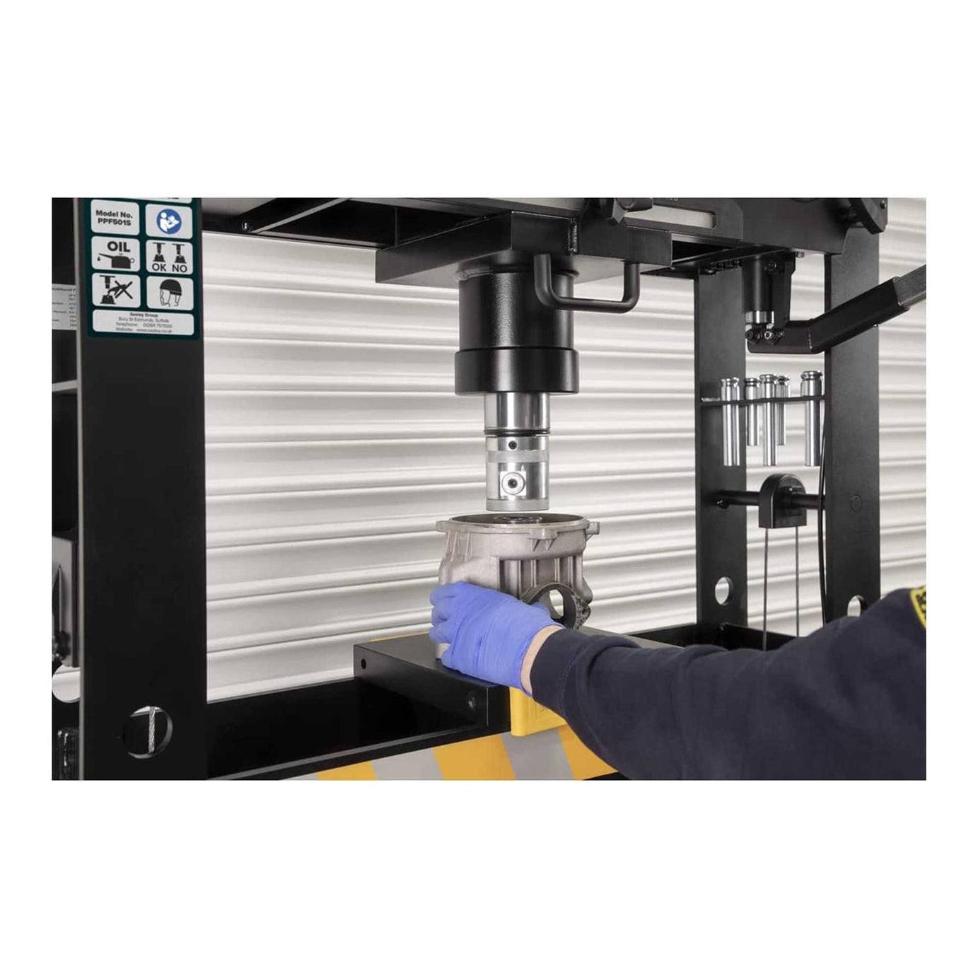 Sealey Viking Air/Hydraulic Press 50 Tonne Floor Type with Sliding Ram and Foot Pedal