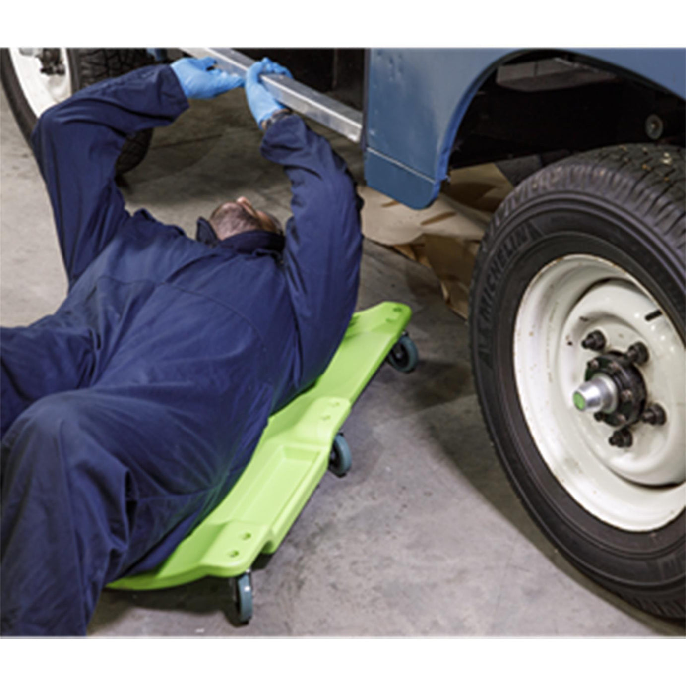 Sealey Composite Creeper with 6 Wheels - Hi-Vis