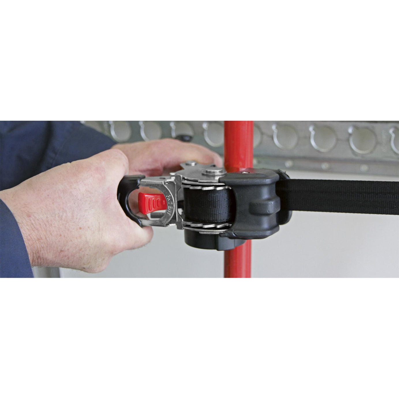 Sealey Auto Retractable Ratchet Tie Down Strap 25mm x 3m Metre