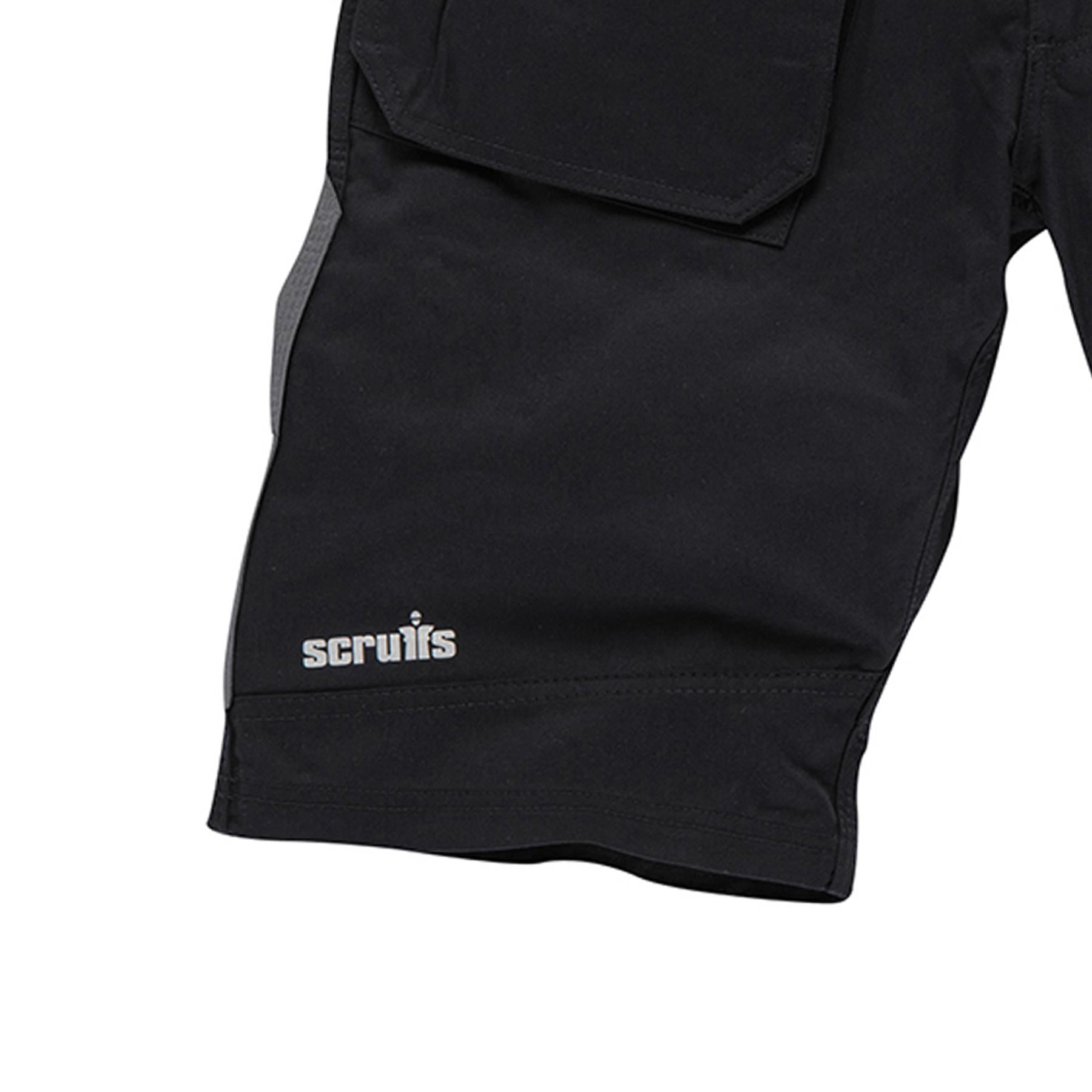 Trade Short Black Size 28" W Ykk Zipped Fly. 65% Polyester, 35% Cotton, 250gsm.