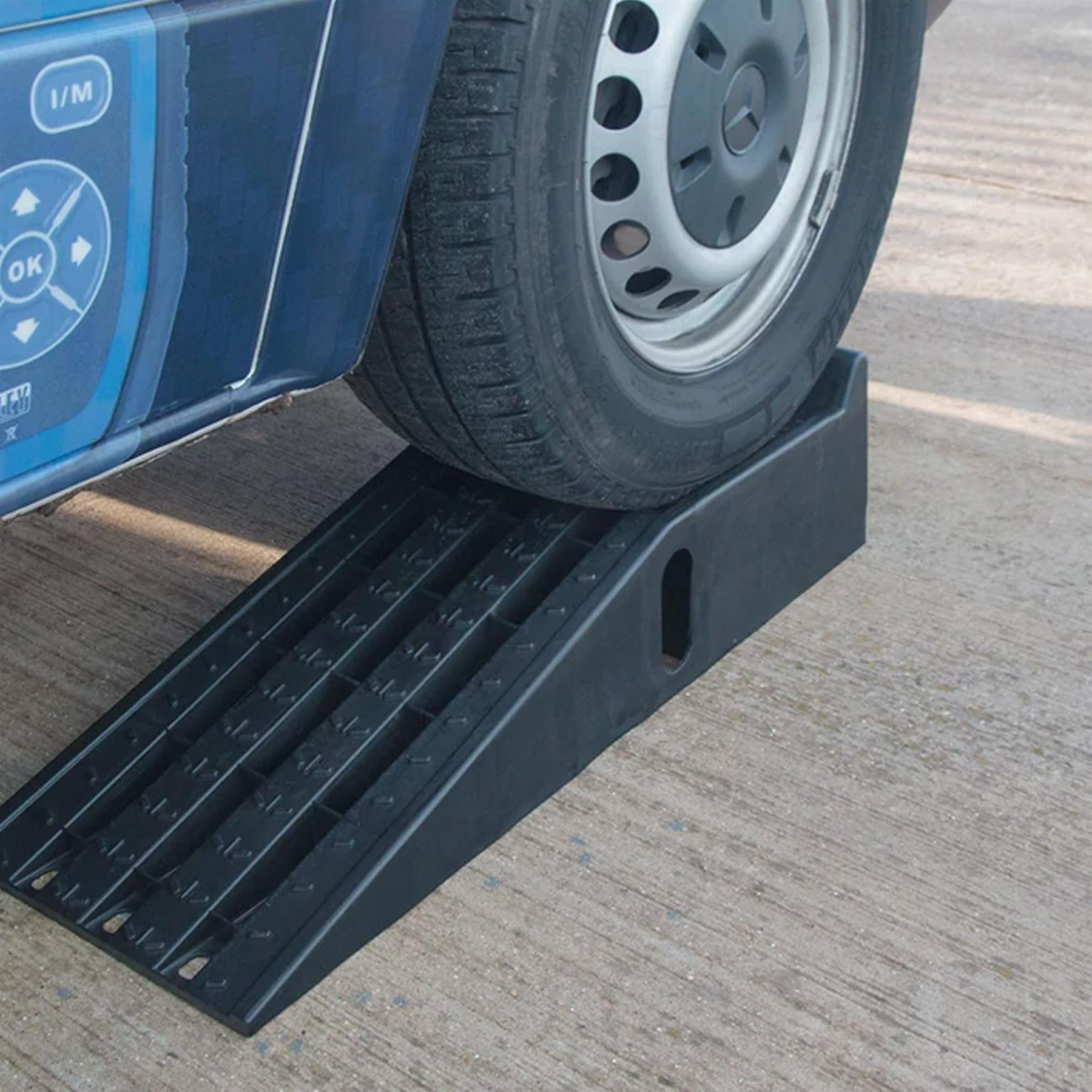 Sealey Car Ramps 1.5t Capacity per Ramp 3t Capacity per Pair CAR3000C