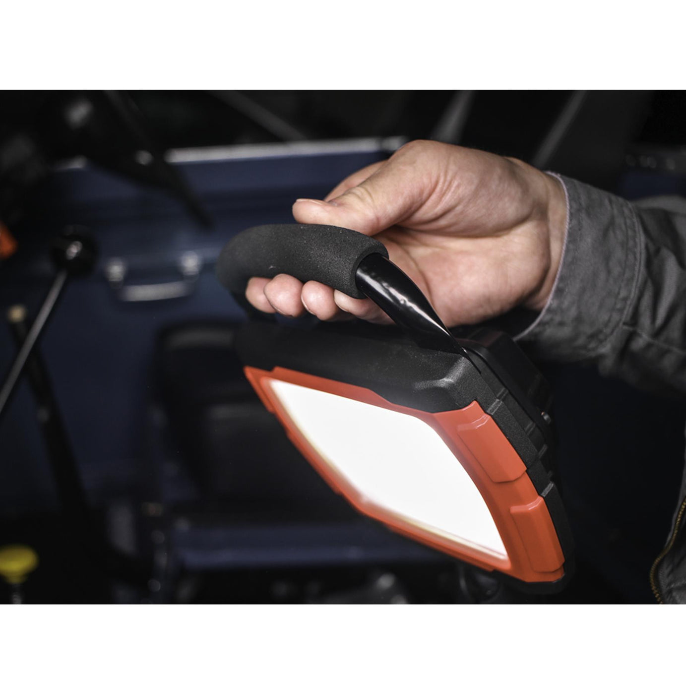 Sealey R/Charge 360 Floodlight 36W SMD LED Portable Red Li-ion