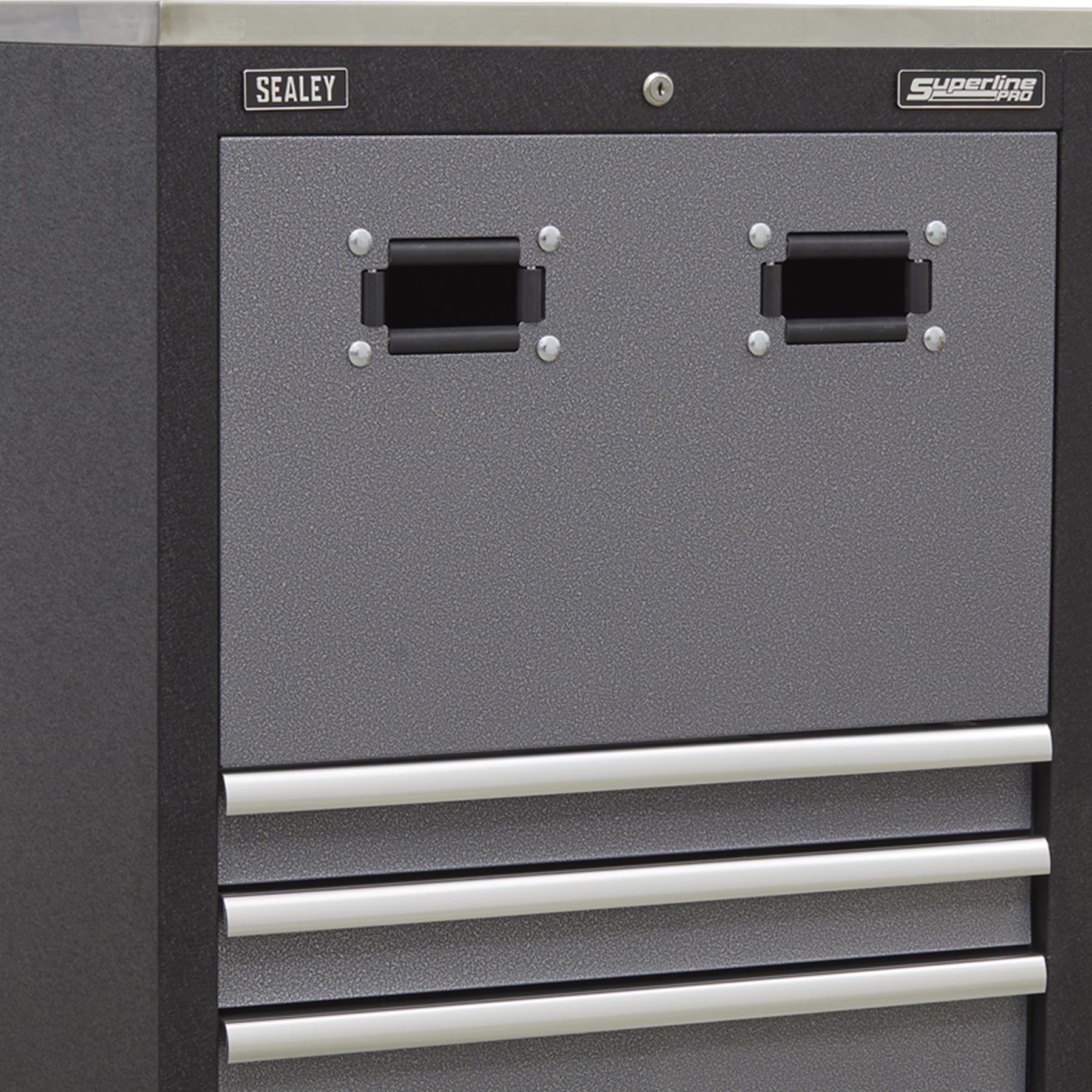 Sealey Modular Reel Cabinet  Aluminium handles. 680mm