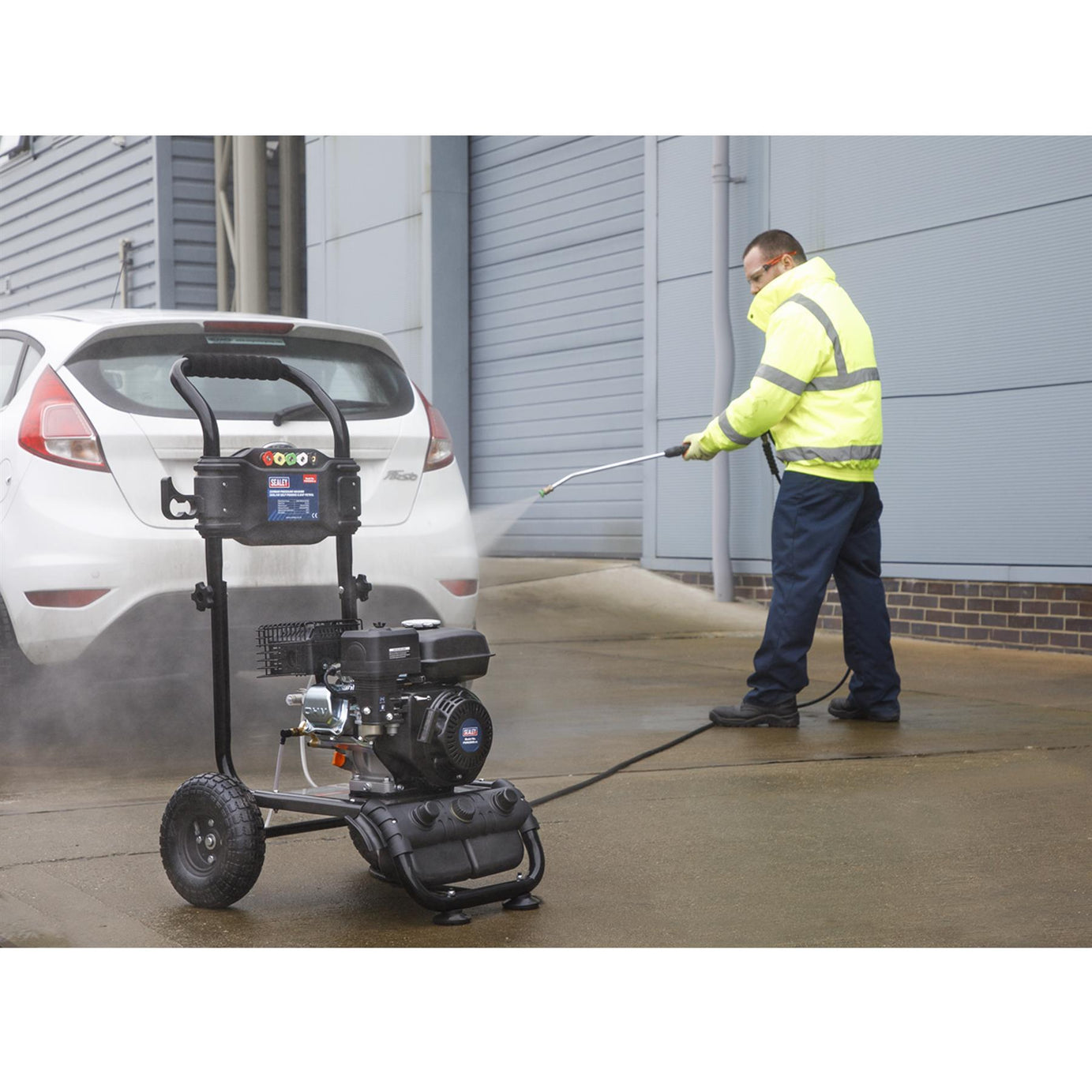 Sealey Pressure Washer 220bar 540L/hr 6.5hp Petrol