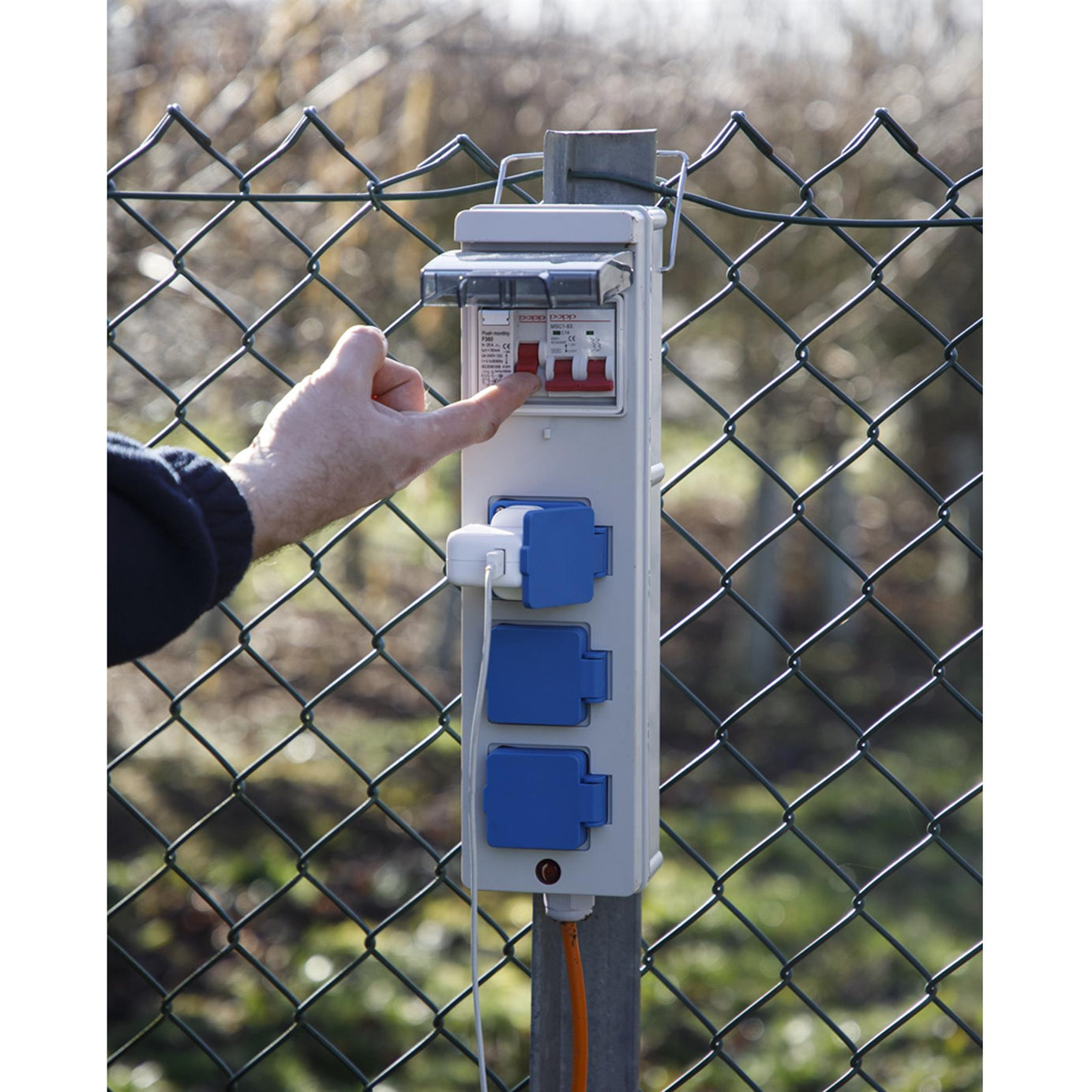 Caravan & Camping Mains Unit with RCD 15m Sealey