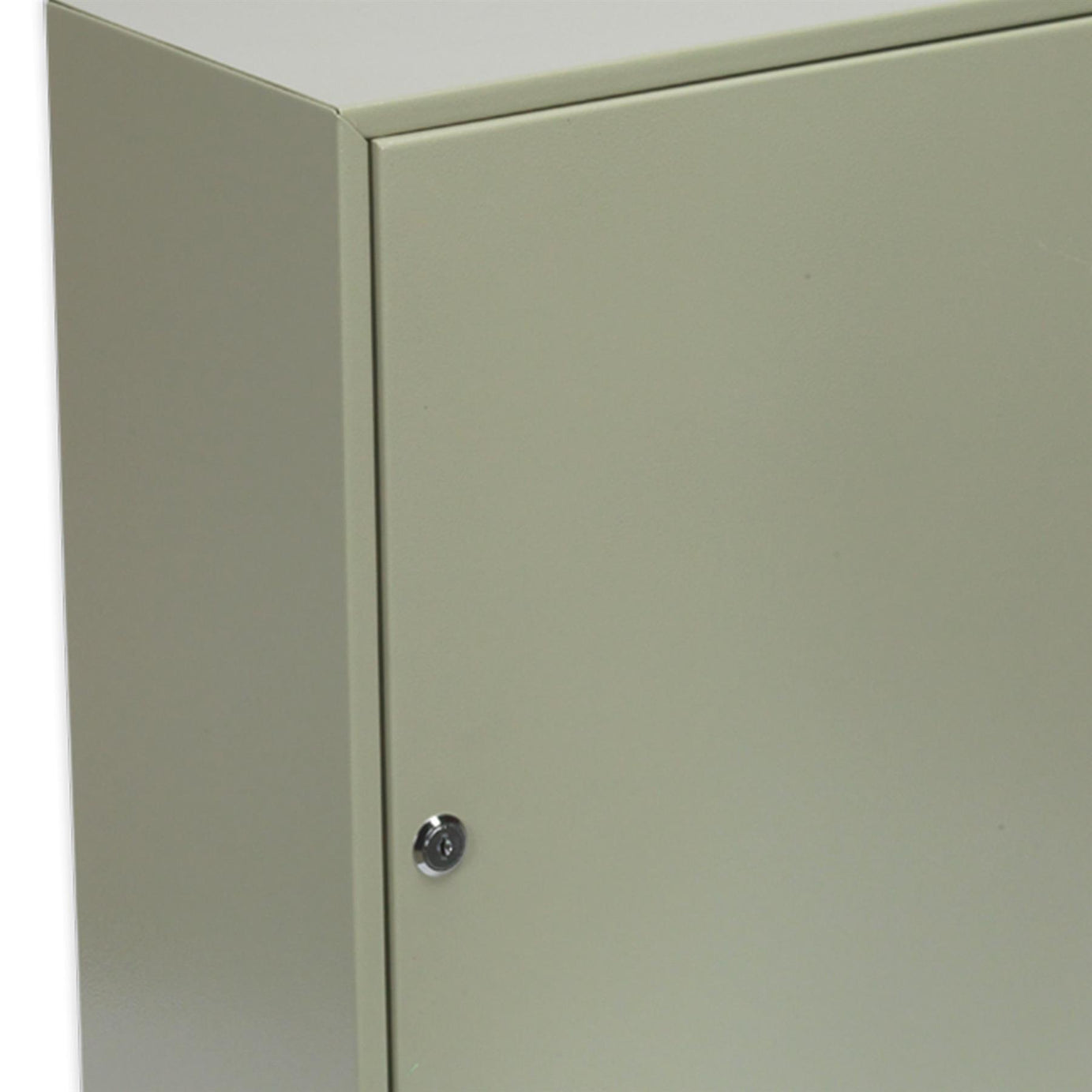 Sealey Key Cabinet 300 Key Capacity  Steel construction with two keys.