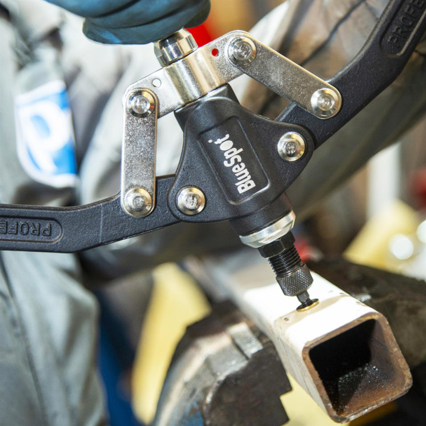 BlueSpot Long Arm Rivet 3.2-6.4 And Nut Riveter M4-M10 Gun Tool Set