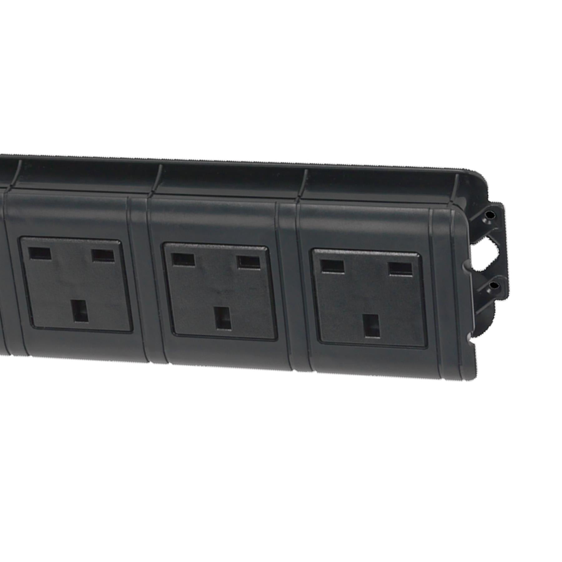 Sealey Extension Cable 2.6m 4 x 230V + 2 x USB Sockets - Black