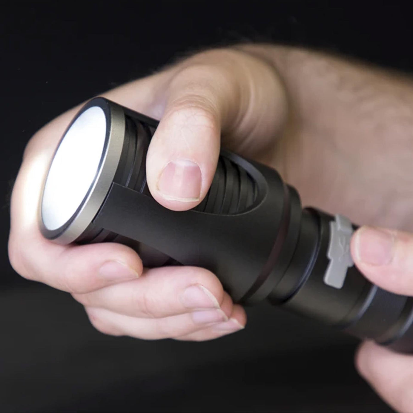 Sealey Aluminium Torch 60W COB LED Adjustable Focus Rechargeable