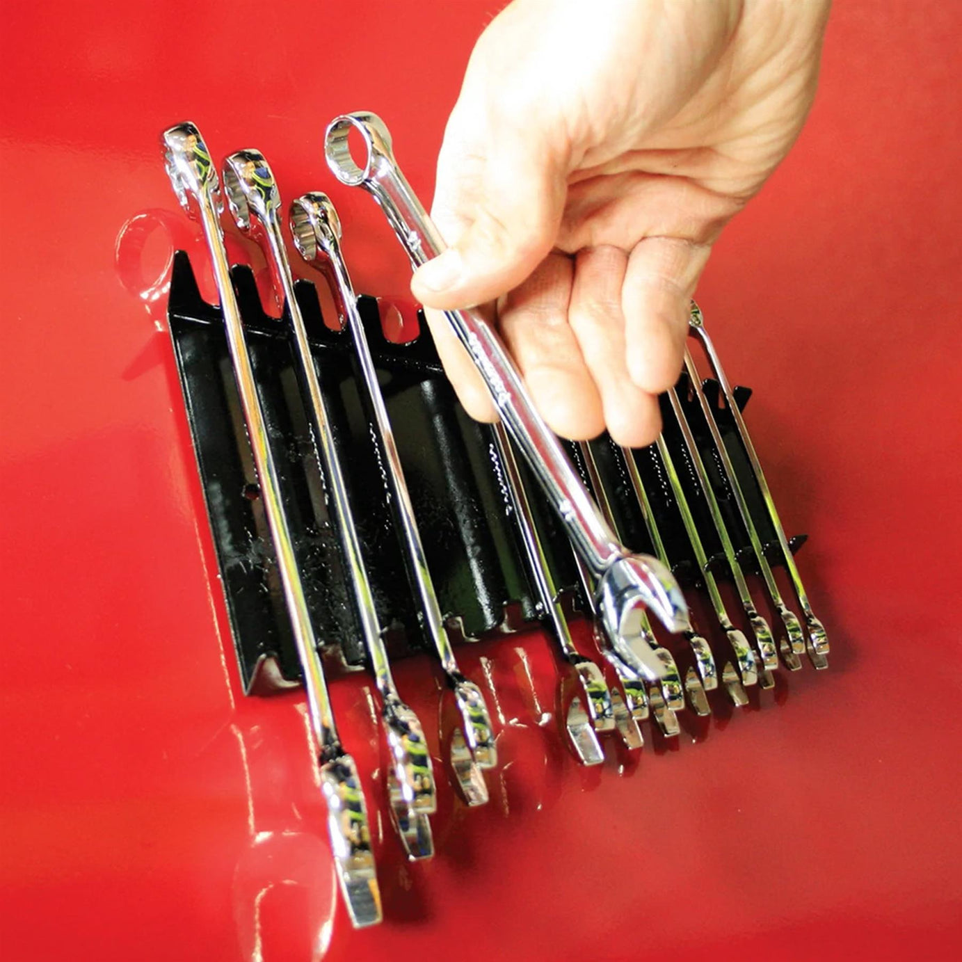 Spanner Rack Magnetic Capacity 12 Spanners Sealey