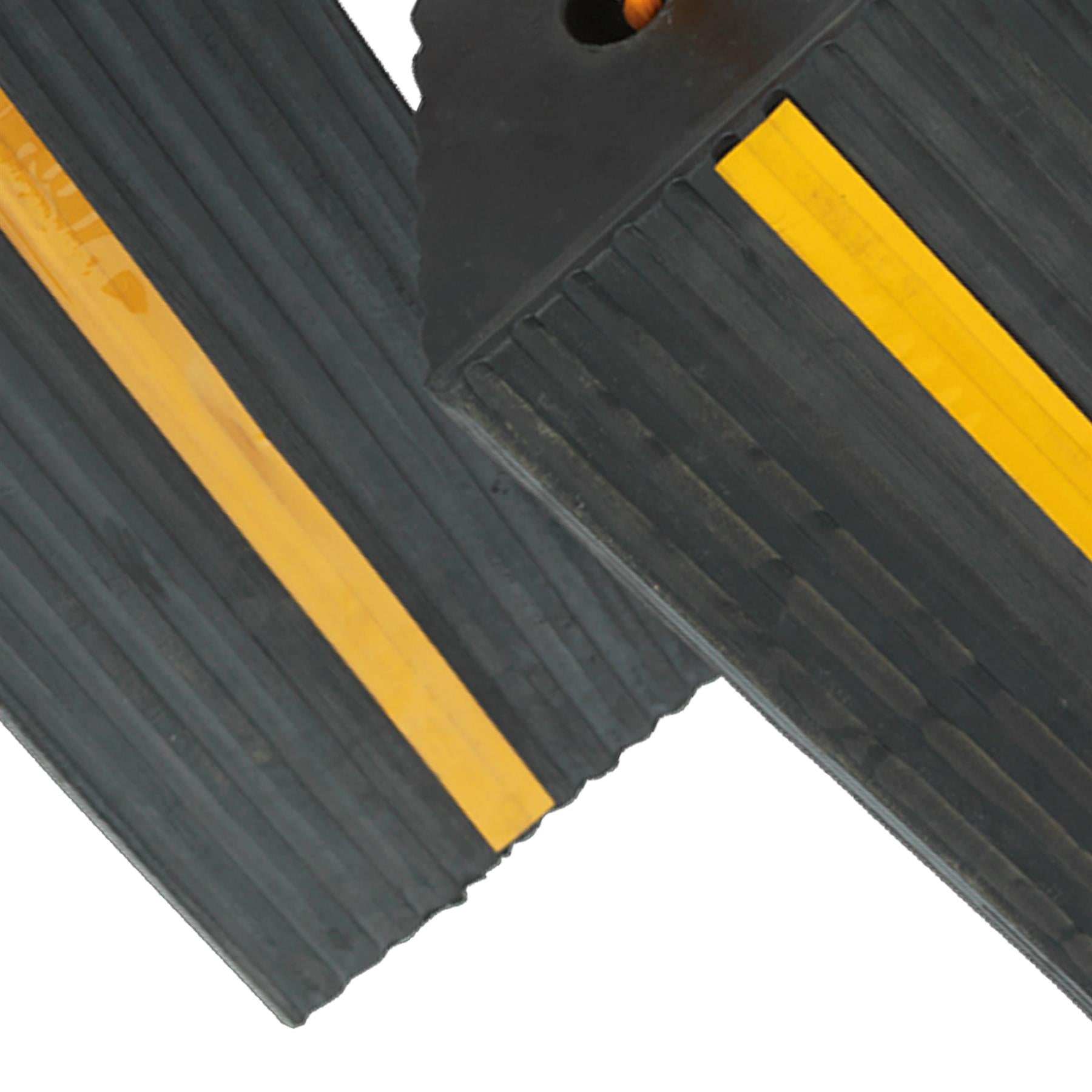Sealey Heavy-Duty Rubber Wheel Chocks - Pair